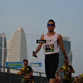 Runner Photo 6633446