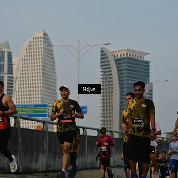 Runner Photo 6633456