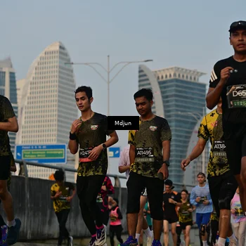 Runner Photo 6633461