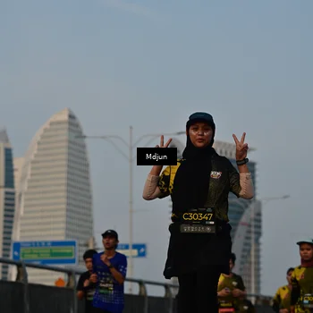 Runner Photo 6633470