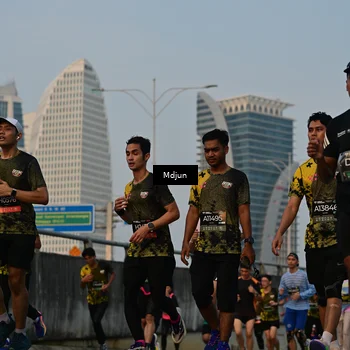 Runner Photo 6633472