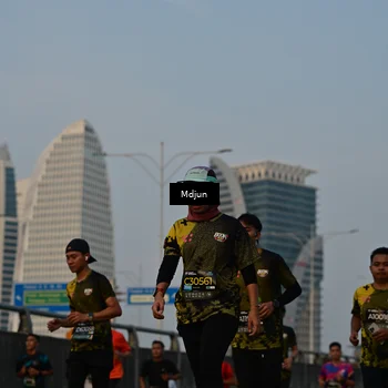 Runner Photo 6633480