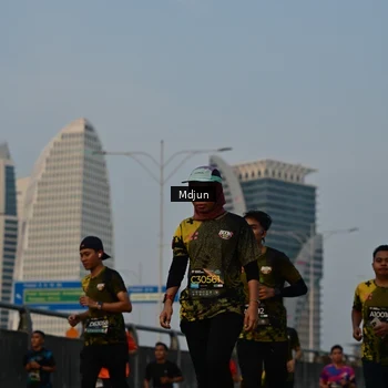 Runner Photo 6633482
