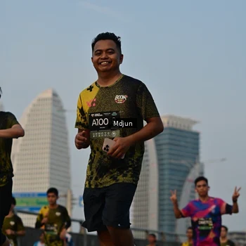 Runner Photo 6633490