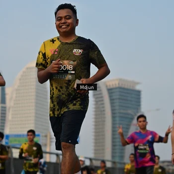 Runner Photo 6633496