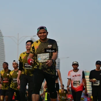 Runner Photo 6633529