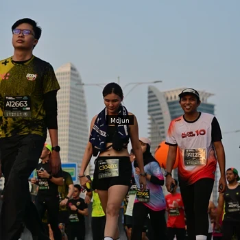 Runner Photo 6633544