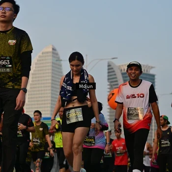 Runner Photo 6633545