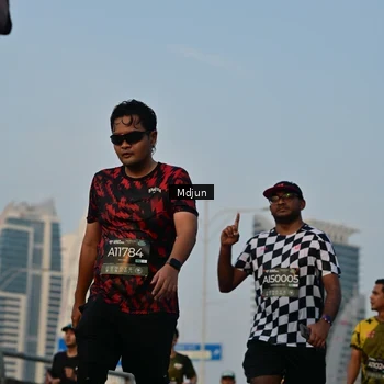 Runner Photo 6633599