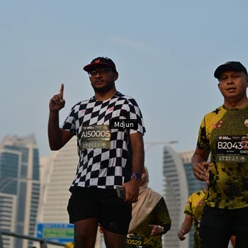 Runner Photo 6633601