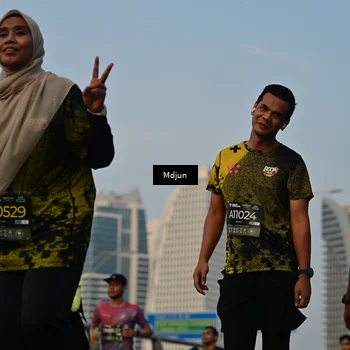 Runner Photo 6633621