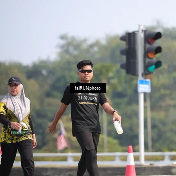 Runner Photo 6633662