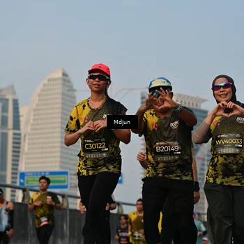 Runner Photo 6633677