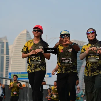 Runner Photo 6633678