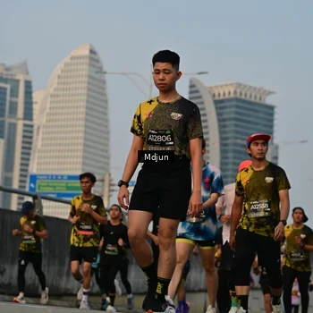 Runner Photo 6633714