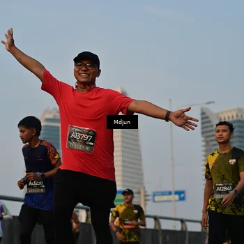 Runner Photo 6633730