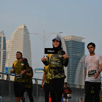 Runner Photo 6633746