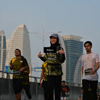 Runner Photo 6633748