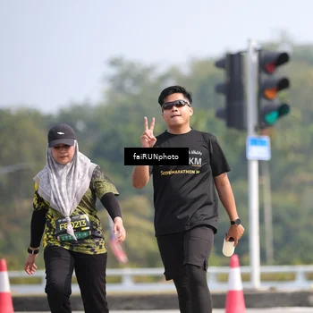 Runner Photo 6633762