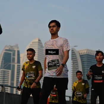 Runner Photo 6633765