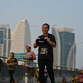 Runner Photo 6633781
