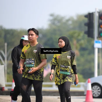 Runner Photo 6634000