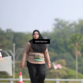 Runner Photo 6634339