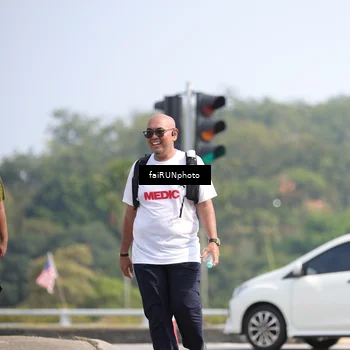 Runner Photo 6634438