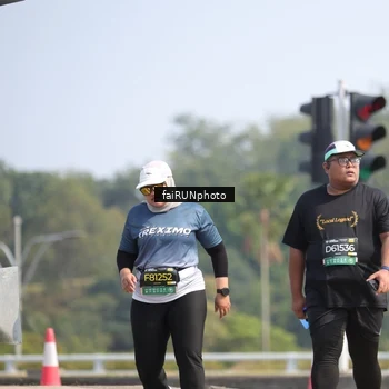 Runner Photo 6634612