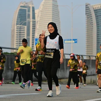 Runner Photo 6635783