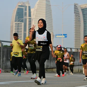 Runner Photo 6635790