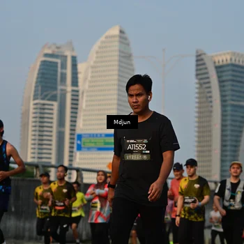 Runner Photo 6635818