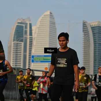 Runner Photo 6635819