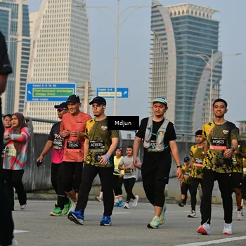 Runner Photo 6635821