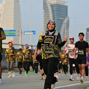 Runner Photo 6635836