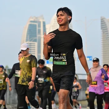 Runner Photo 6635848