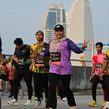 Runner Photo 6635853