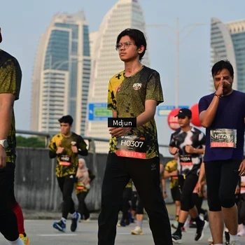 Runner Photo 6635863