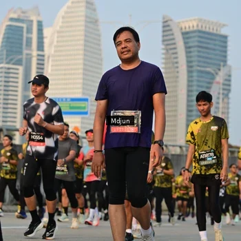 Runner Photo 6635872