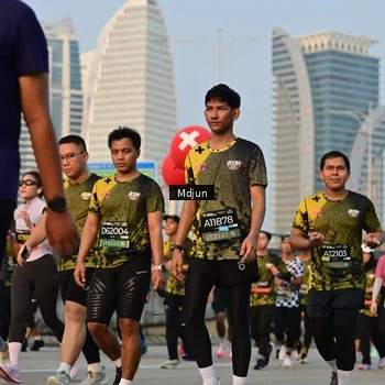 Runner Photo 6635874