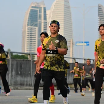 Runner Photo 6635879