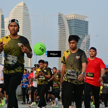 Runner Photo 6635937