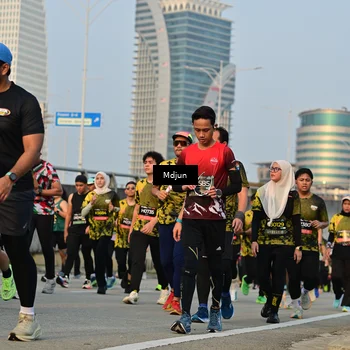 Runner Photo 6635953