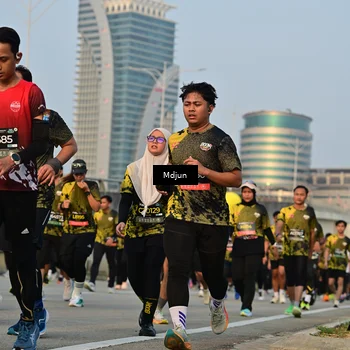 Runner Photo 6635957