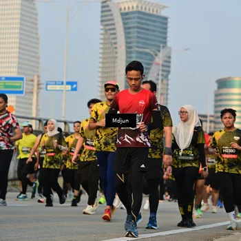 Runner Photo 6635962