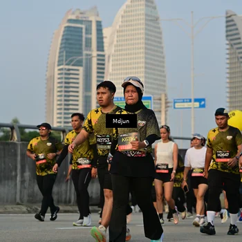 Runner Photo 6635976