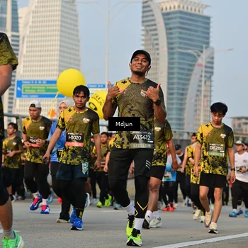 Runner Photo 6635990