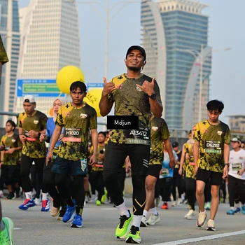 Runner Photo 6635991