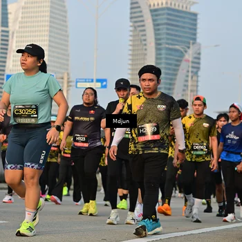 Runner Photo 6636018