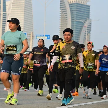 Runner Photo 6636021